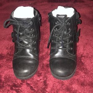 Black kids boots